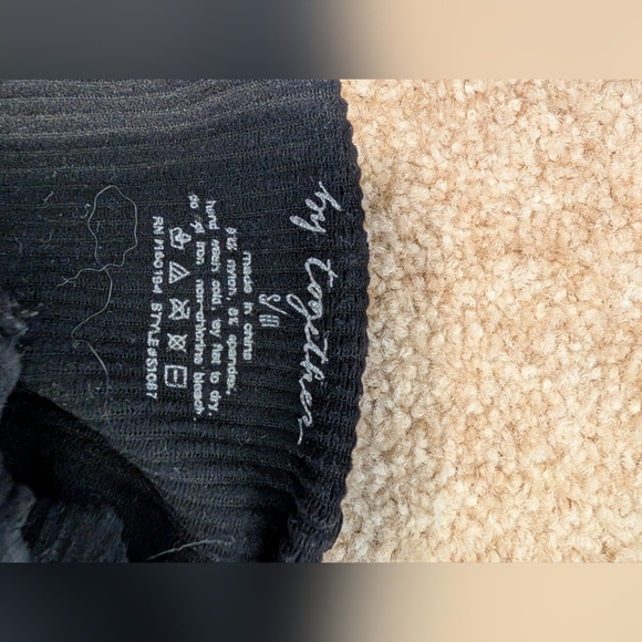 Top - Picture 3 of 3